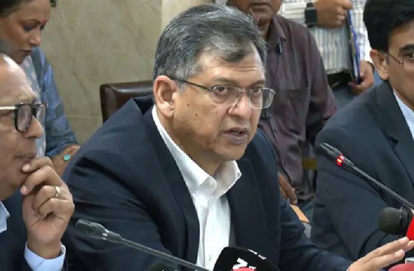 সাংবাদিকদের ক্ষেত্রে সাইবার সুরক্ষা আইনের অপপ্রয়োগ চাই না: স্বরাষ্ট্রমন্ত্রী